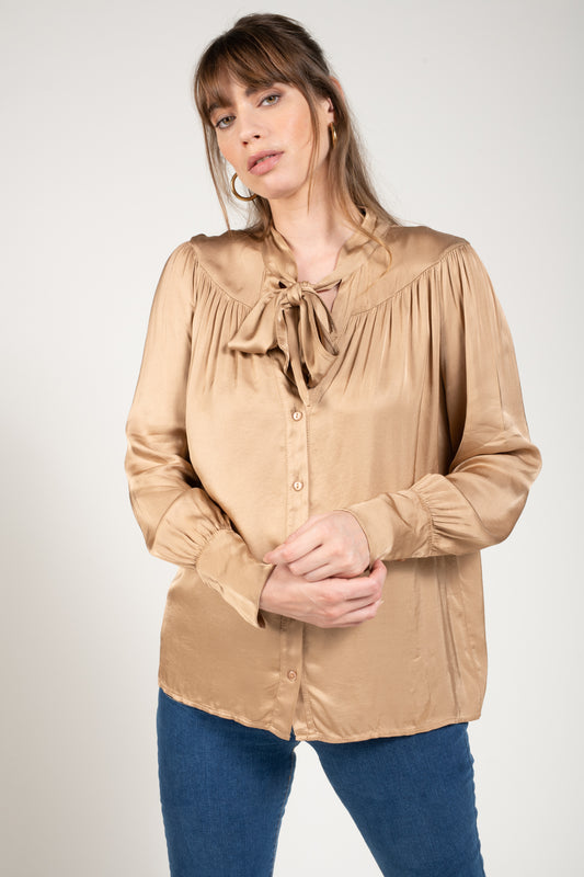 CHEMISE COL LAVALLIÈRE CLÉLIA CAMEL