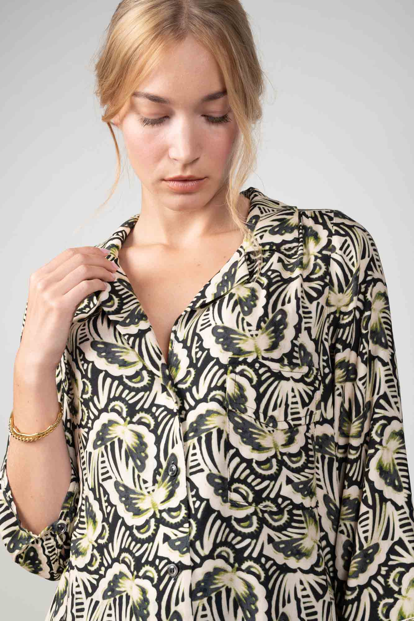 MIA BUTTERFLY PRINT SHIRT