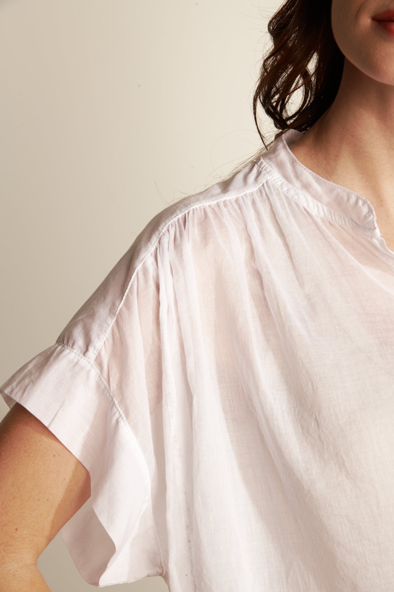 OVER SS SHIRT WITH SOLID COTTON VOILE SLEEVE - WHITE