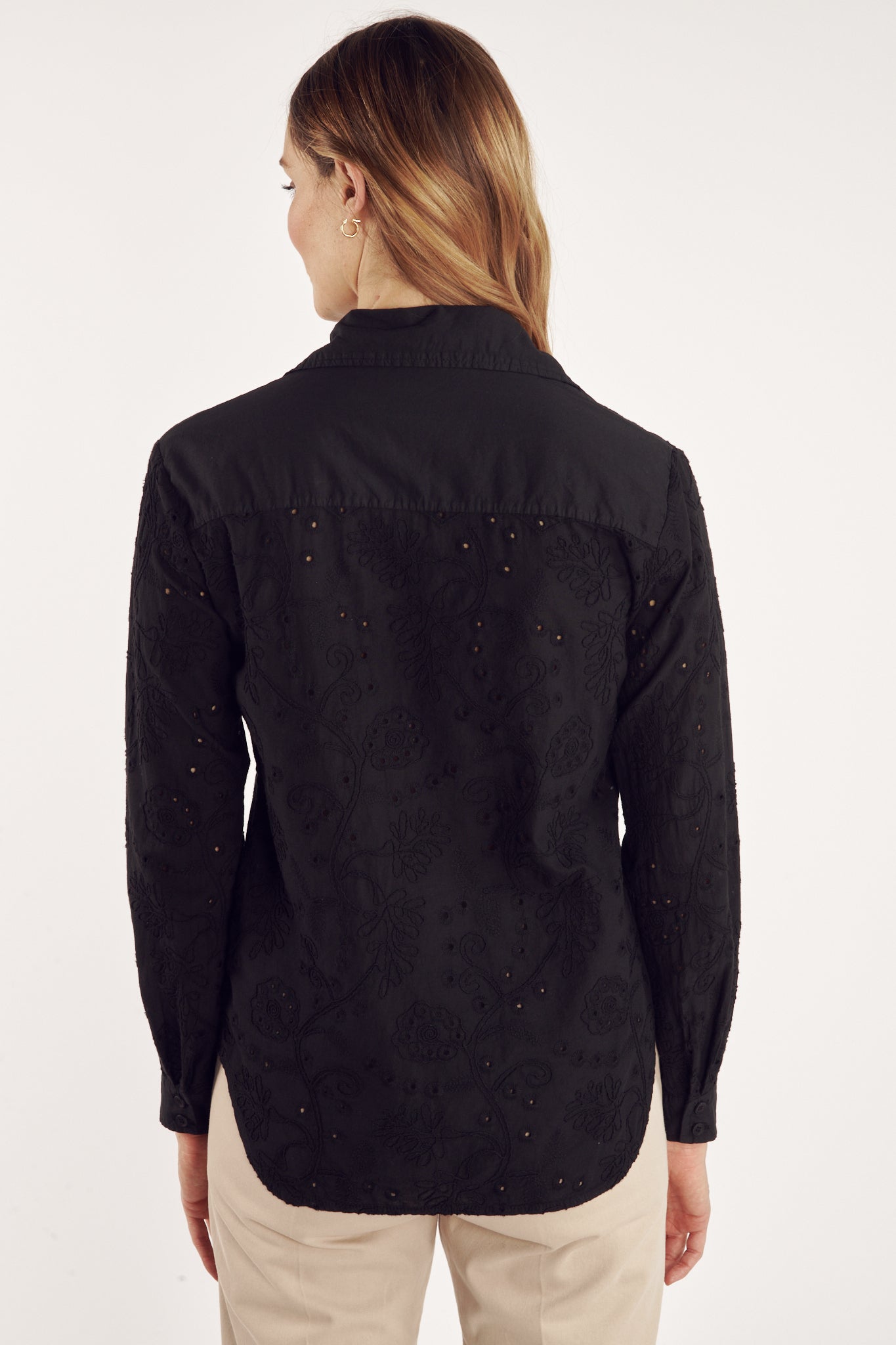 CHEMISE BRODÉE CORALINE NOIR