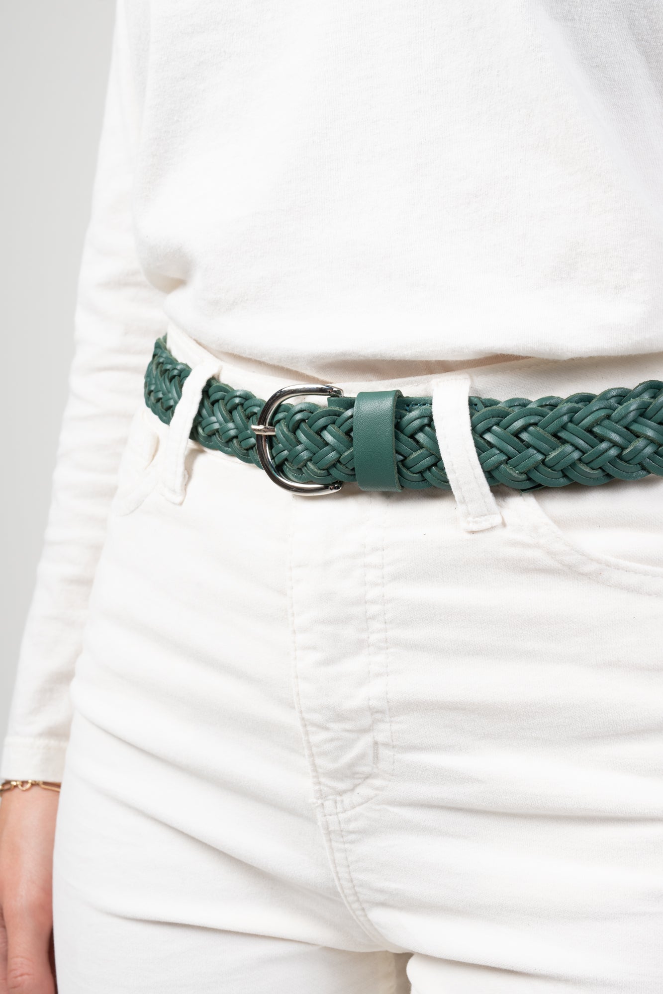 MANON WIDE BRAIDED BELT GREEN LEATHER