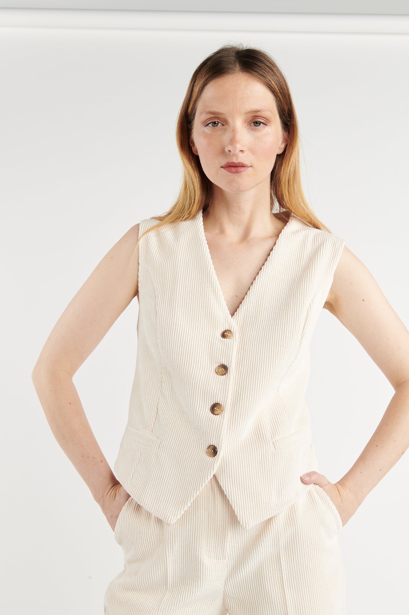 GILET SANS MANCHES VELOURS BERNABÉ NATUREL