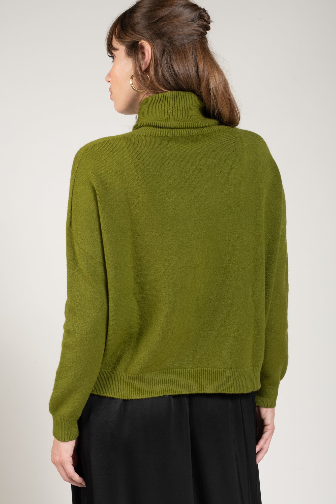 PULL COL ROULÉ MAEVE GOLD OLIVE