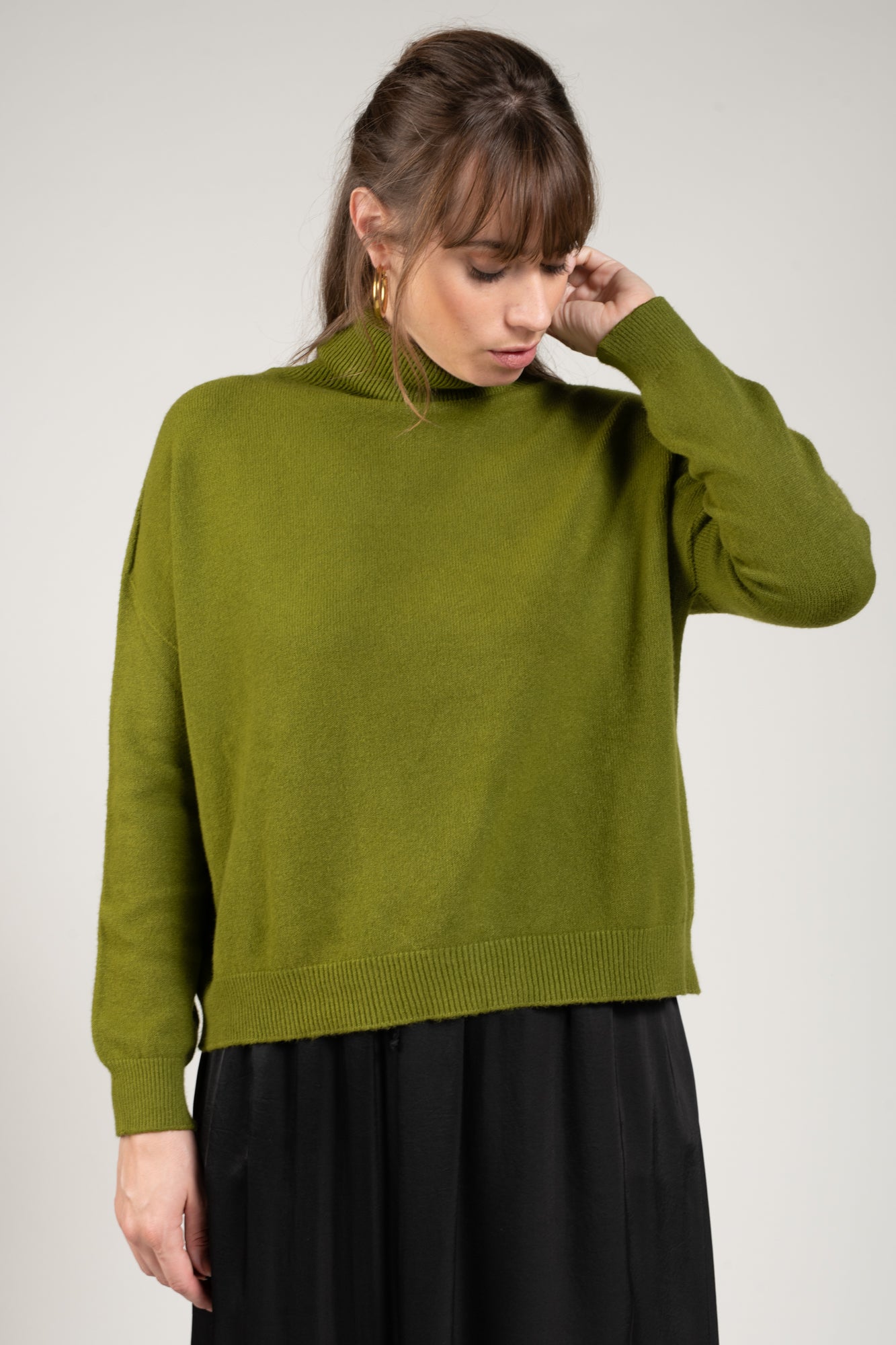 PULL COL ROULÉ MAEVE GOLD OLIVE