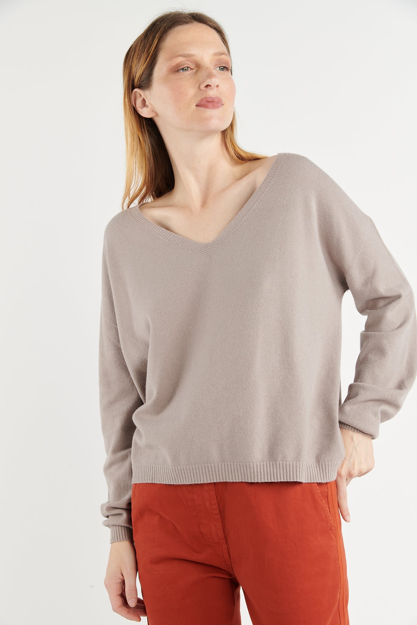 PULL COL V BETTINA TAUPE