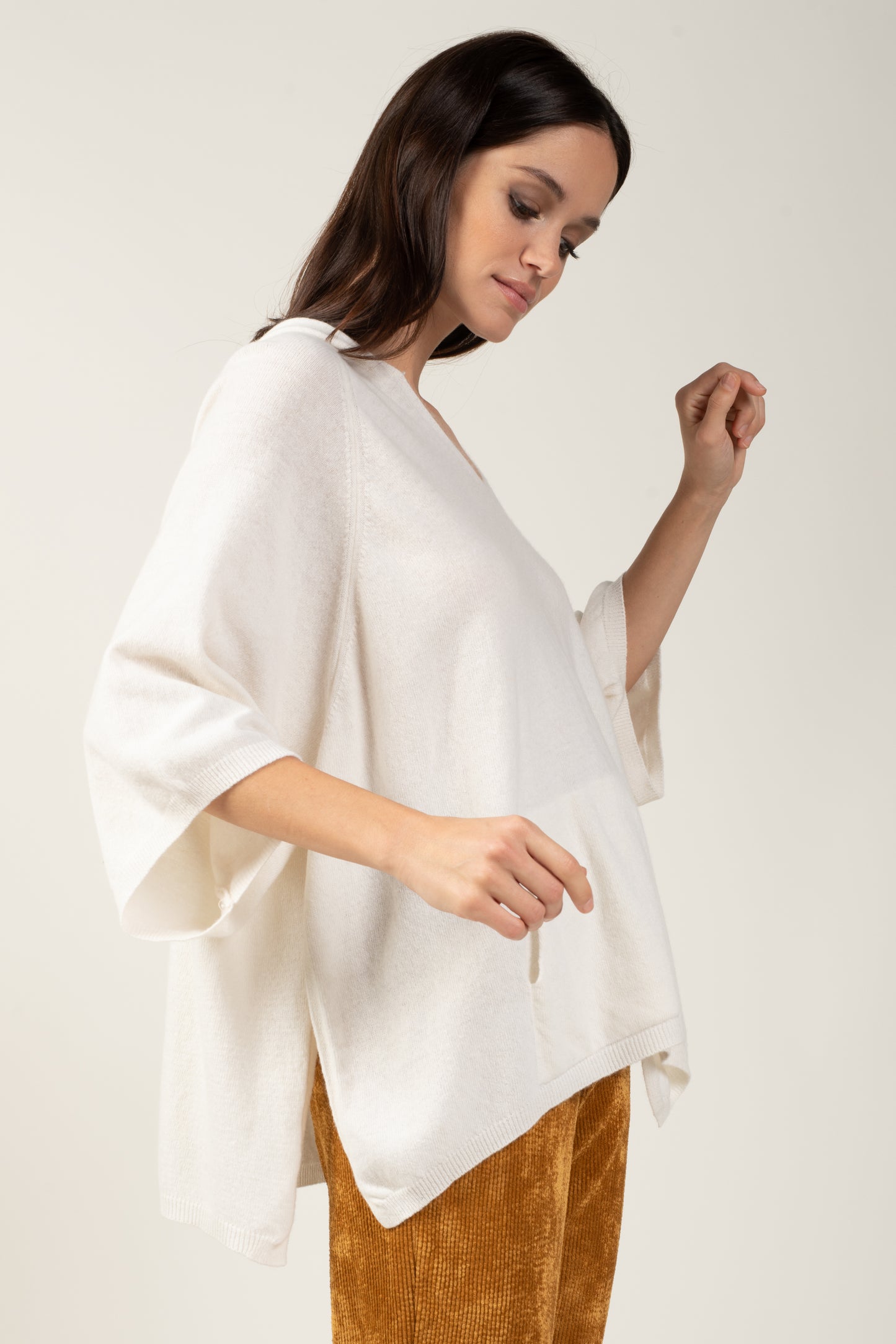 PULL PONCHO CAPUCHE SHARON NATUREL