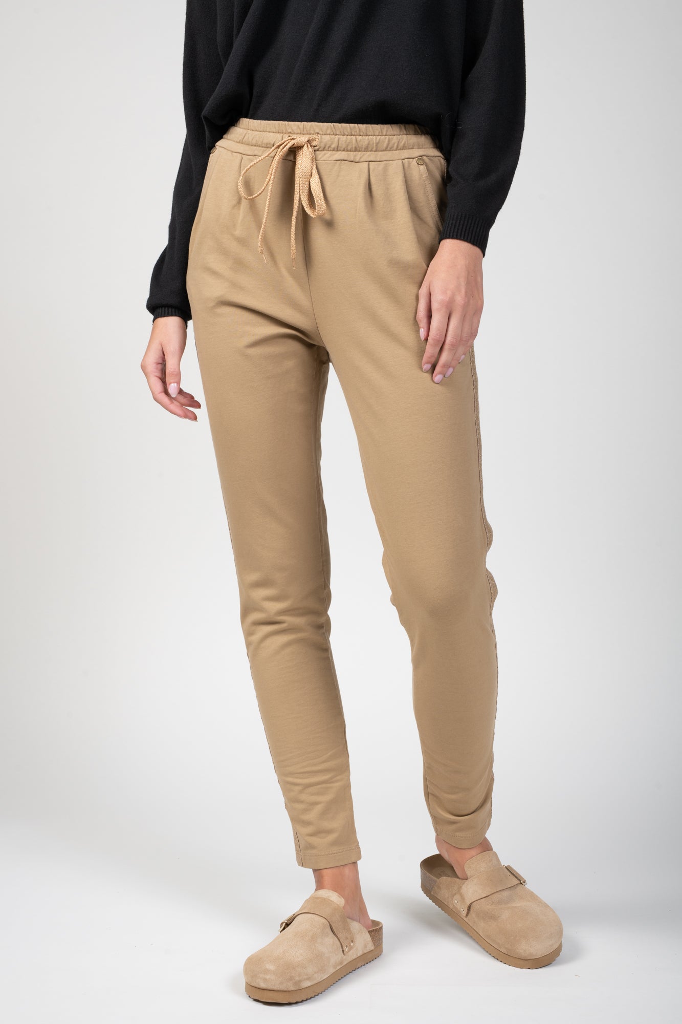 JOGGING DETAIL LUREX ALFRED CAMEL