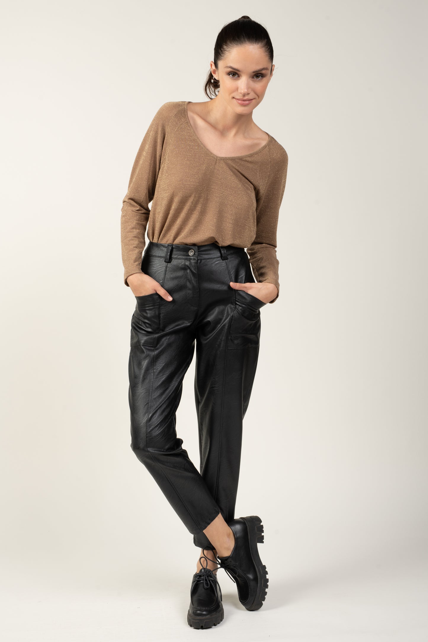 PANTALON SIMILI CUIR LYAM NOIR