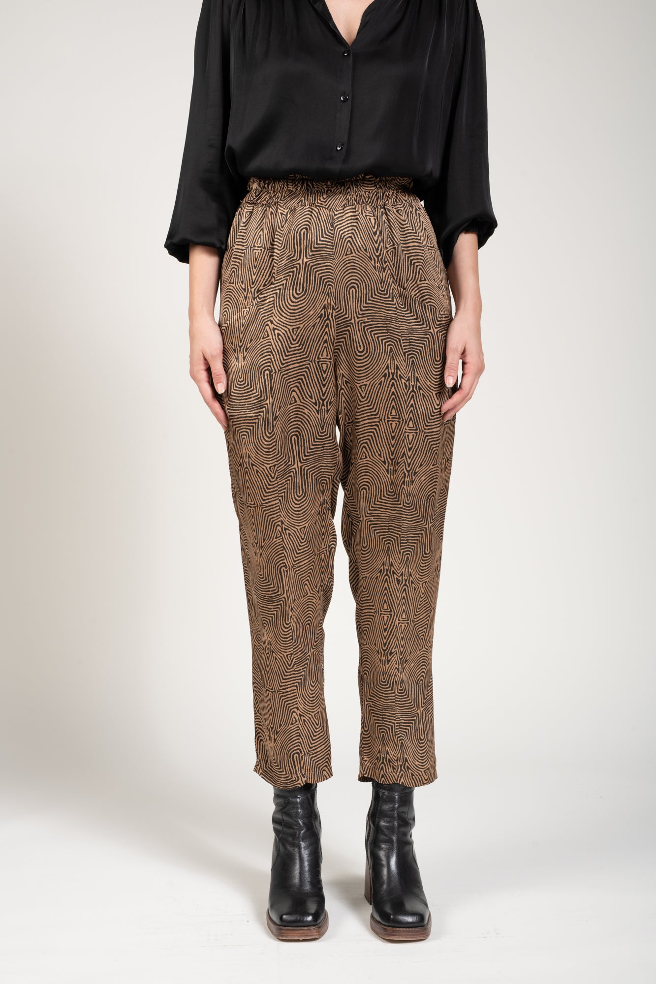 PANTALON IMPRIMÉ VICTORIA CAMEL