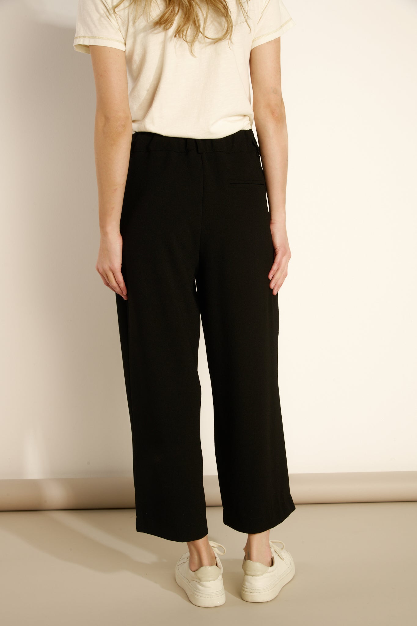 ANTOINE BLACK 7/8TH FLARED TROUSERS