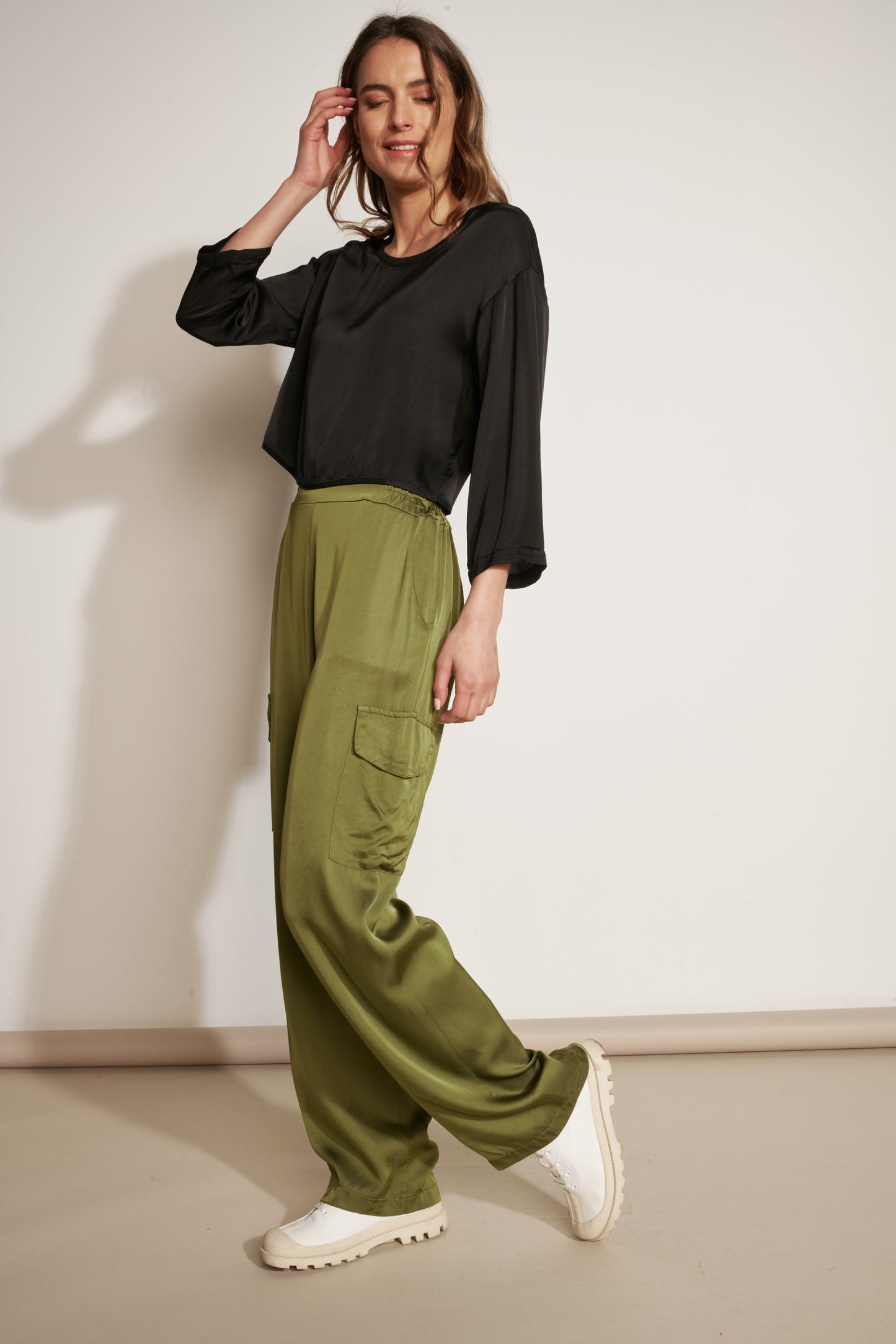 ASSIA KHAKI CARGO PANTS