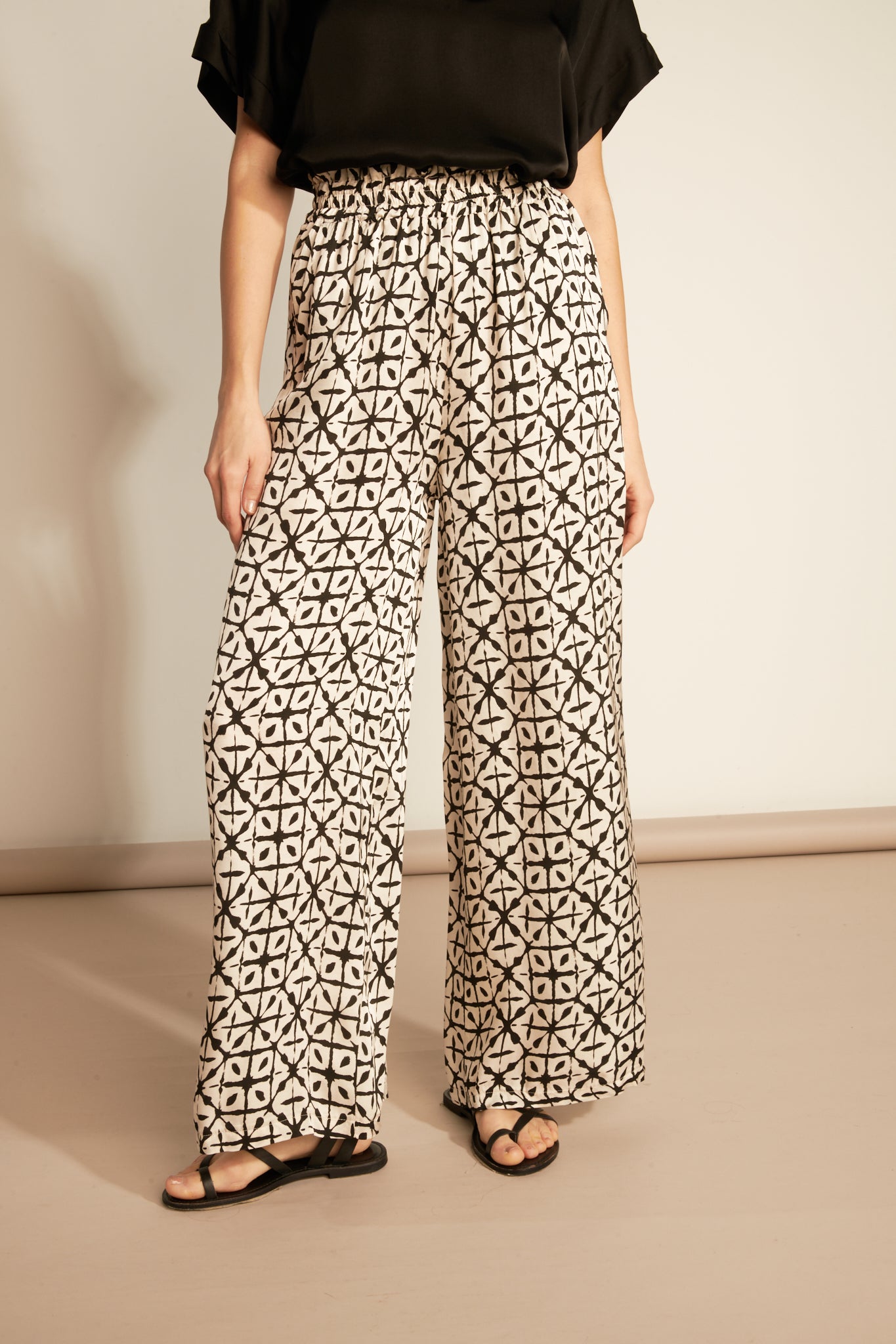 WIDE SILKY ETHNIC TROUSERS (F5017P05Q) - NATURAL 77V