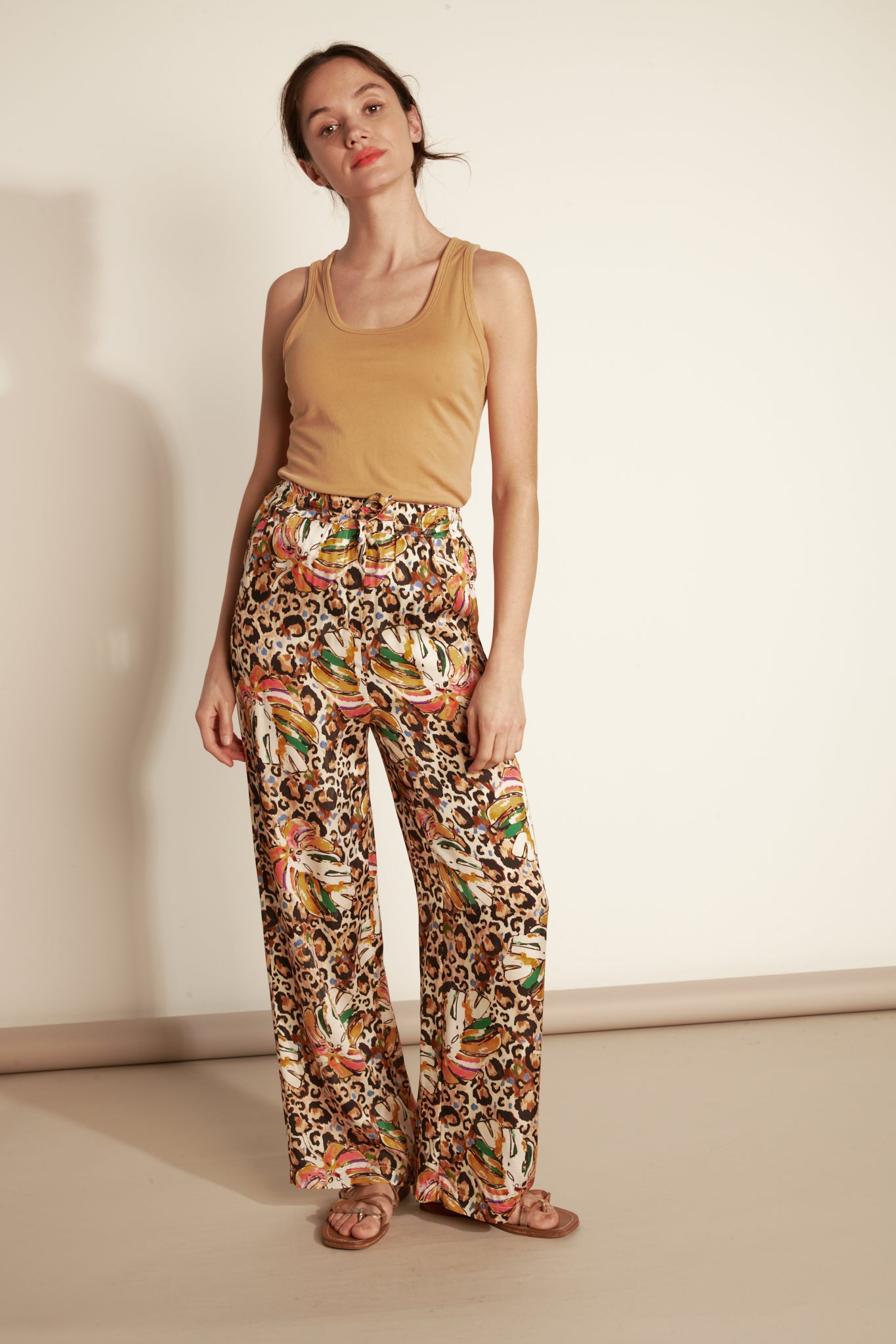 FLUID GLAM PRINT TROUSERS - LEOPAR JUNGLE