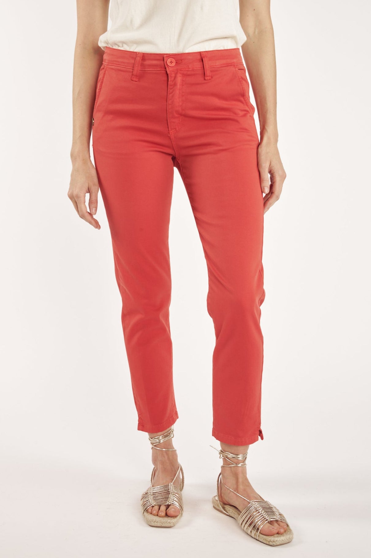 CHINO BASIQUE GARY CORAIL