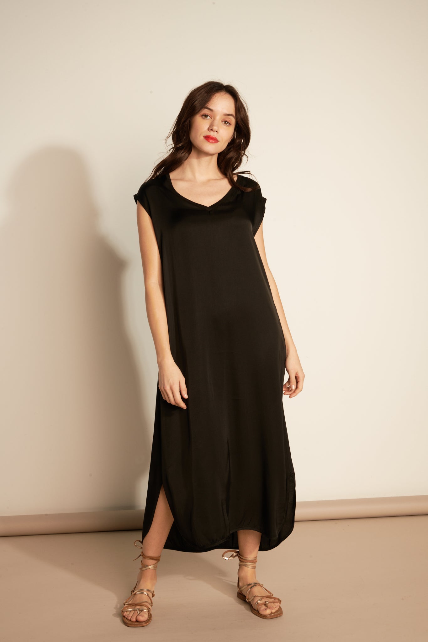 LIQUETTE SILKY MIDI DRESS (FA651A05Q) - BLACK