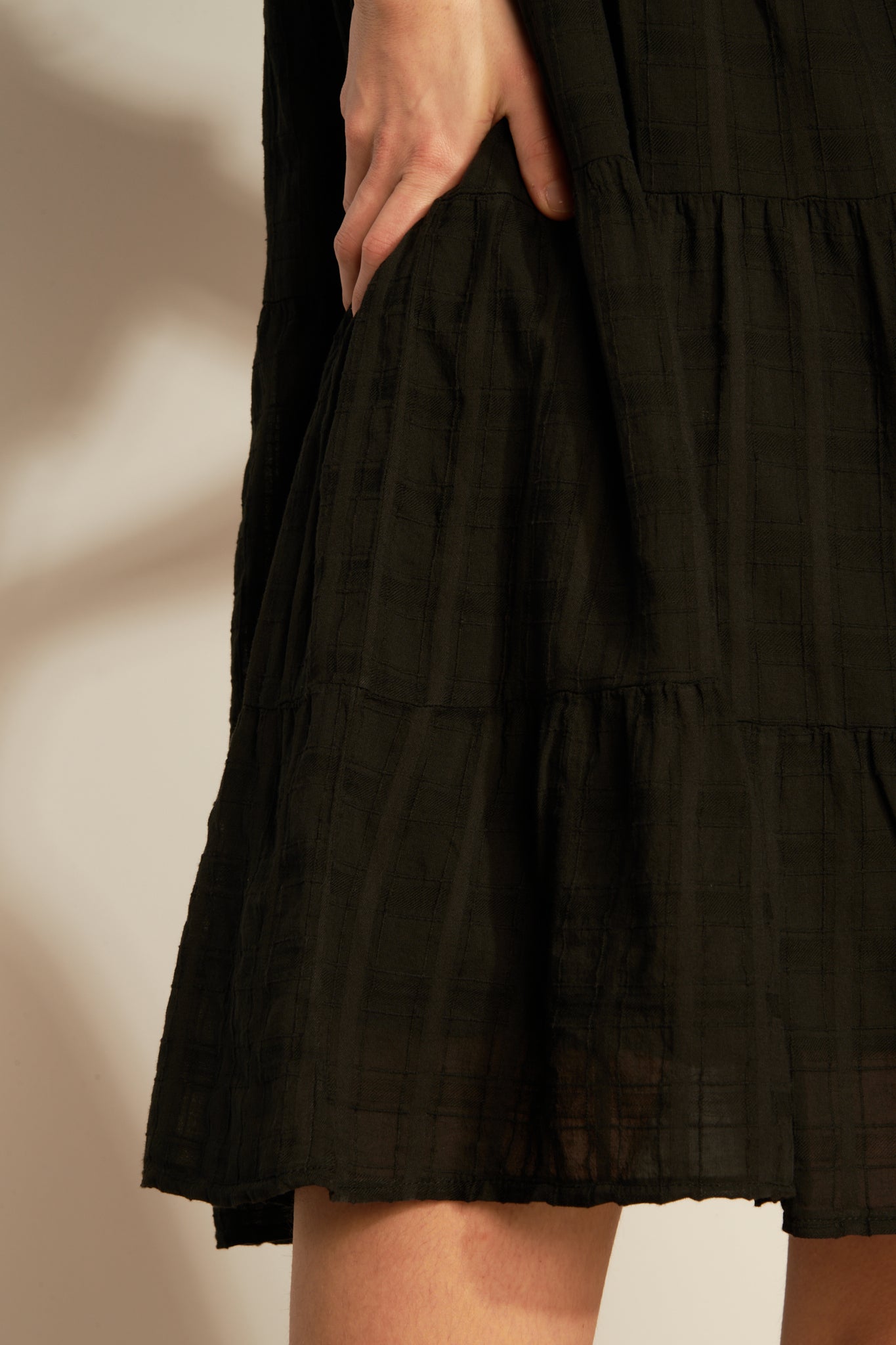 COTTON VEIL TEXTURED LINED Ruffled Tunic Dress - BLACK