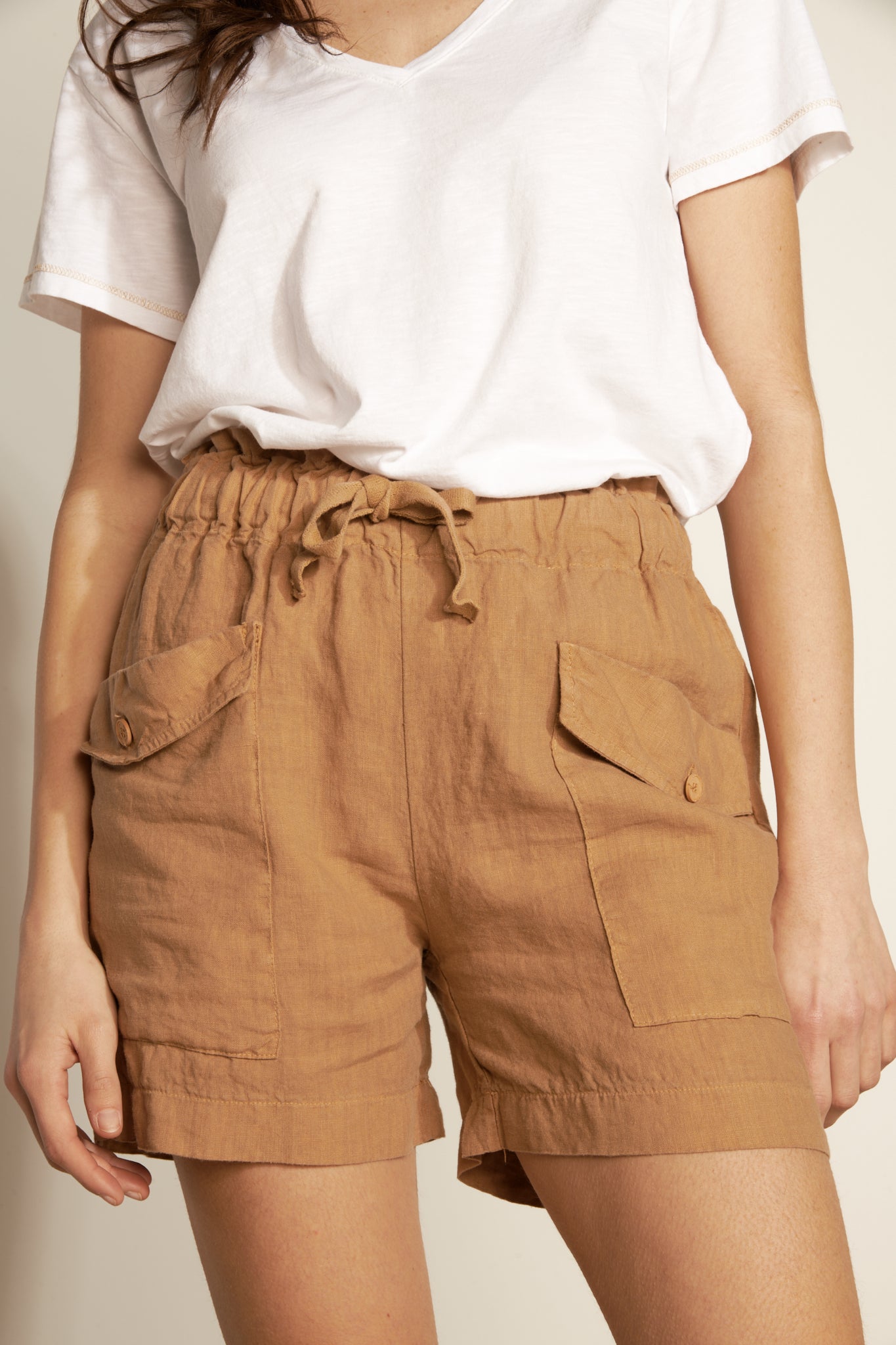 LINEN BAROUDEUR SHORTS - CAMEL