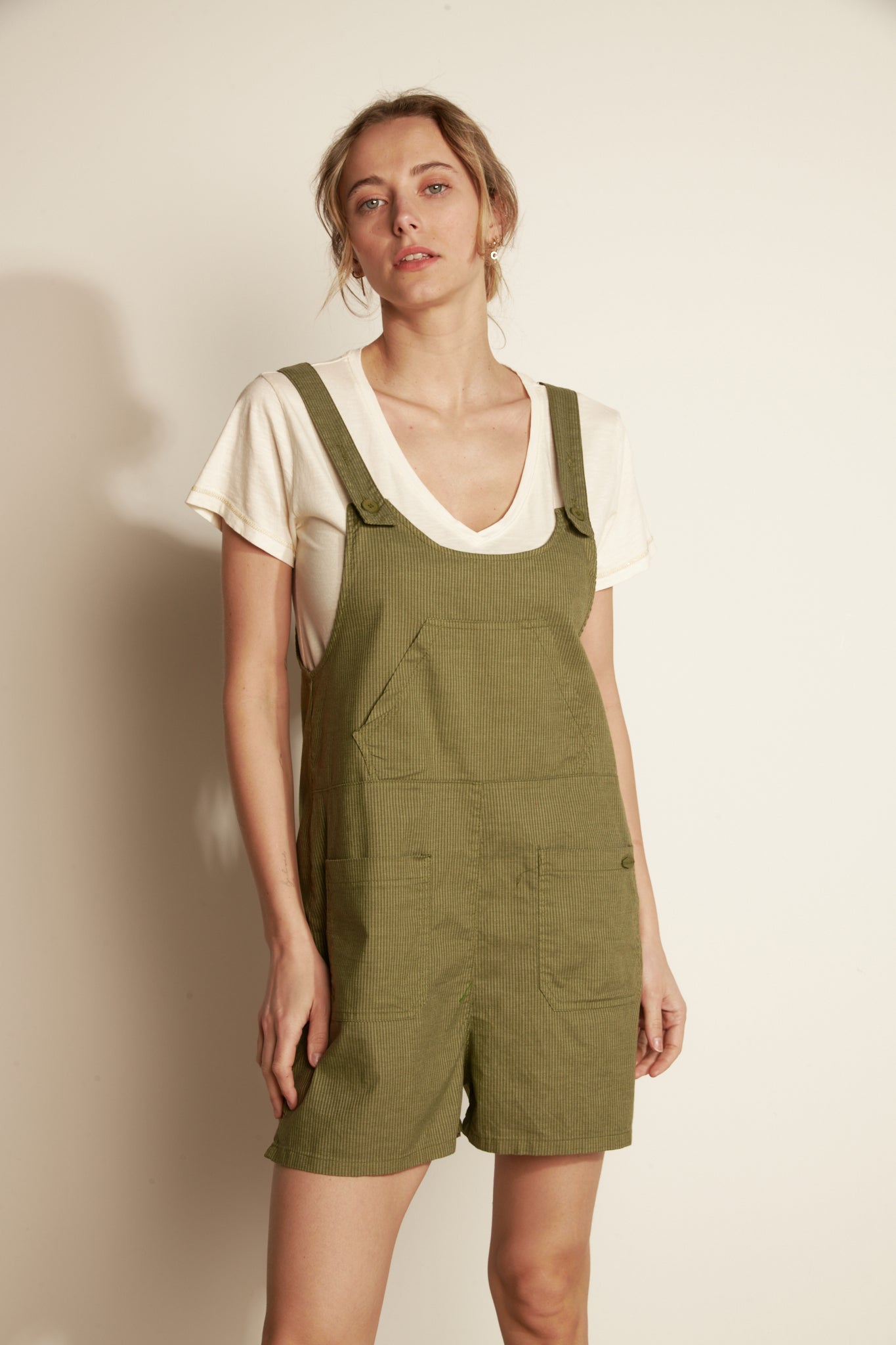 FINE STRIPED SHORT OVERALLS - KHAKI