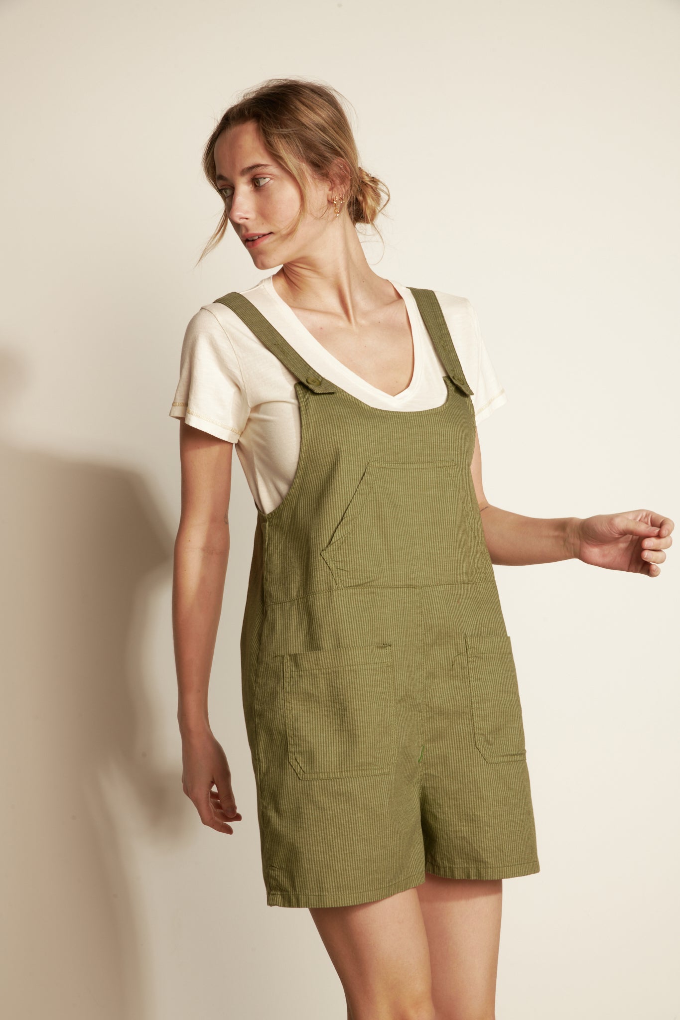 FINE STRIPED SHORT OVERALLS - KHAKI