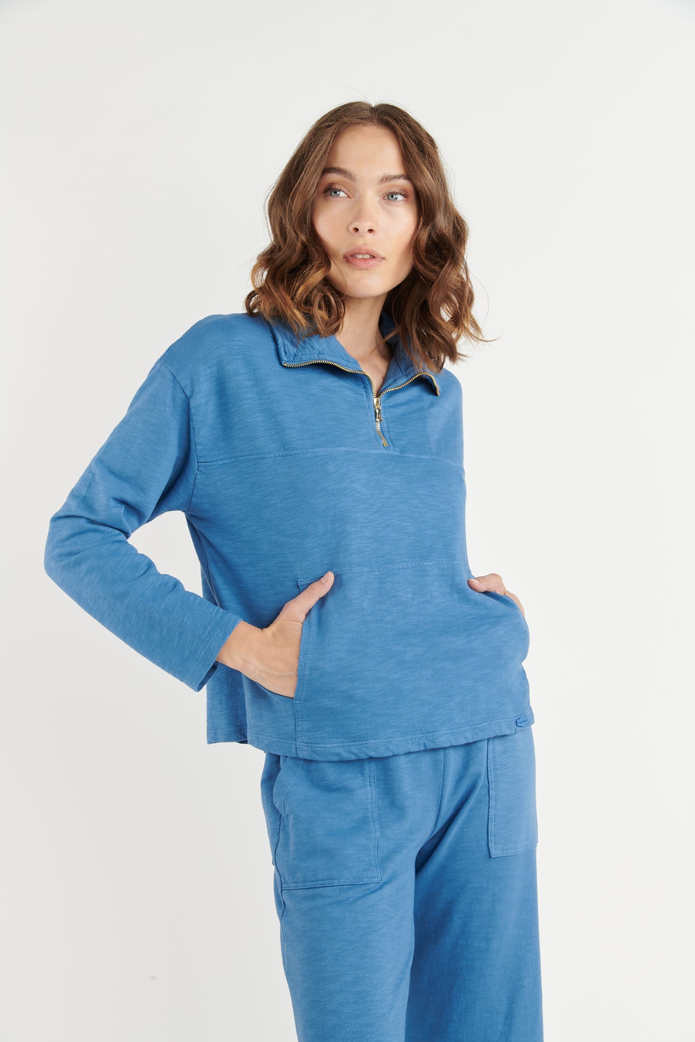 SWEAT COTON ORGANIQUE BROMELIA BLEU ACIER