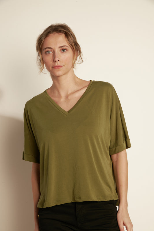 AMLE V-NECK MODAL TOP - OLIVE