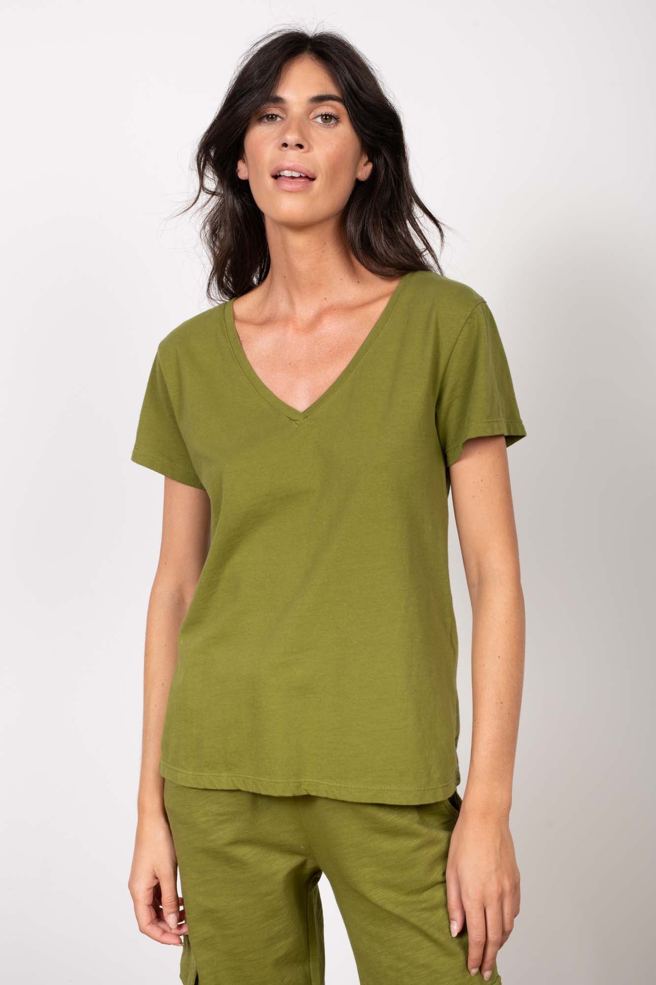 T-SHIRT COL V MANCHES COURTES AMAURY GOLD OLIVE