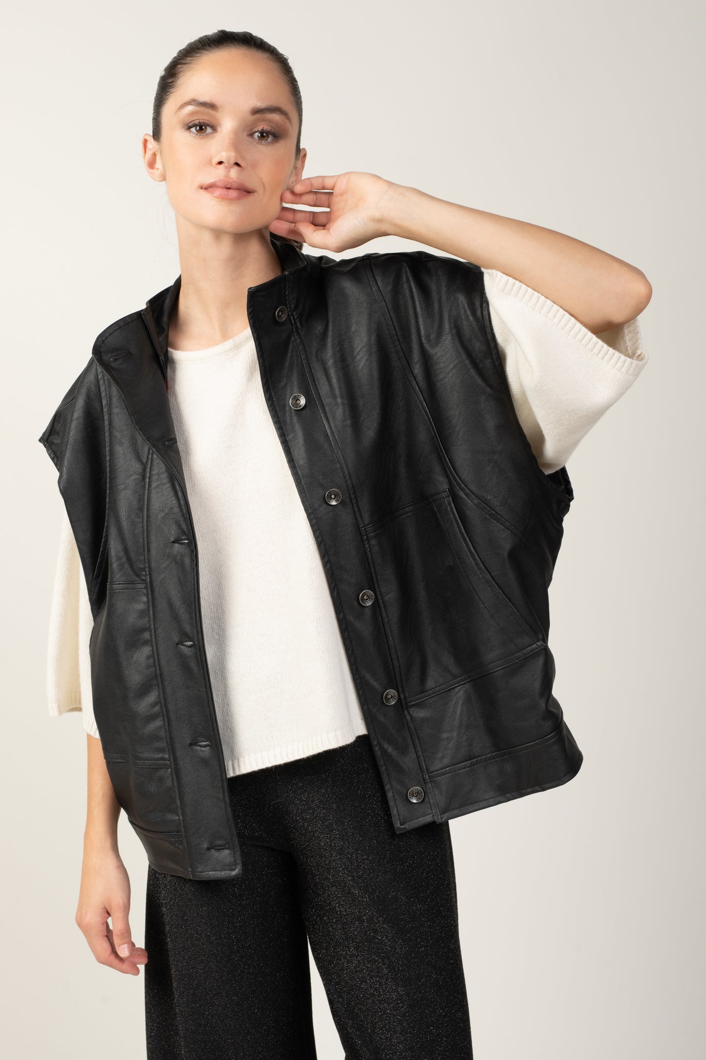 VESTE SANS MANCHES SIMILI CUIR VICKY NOIR