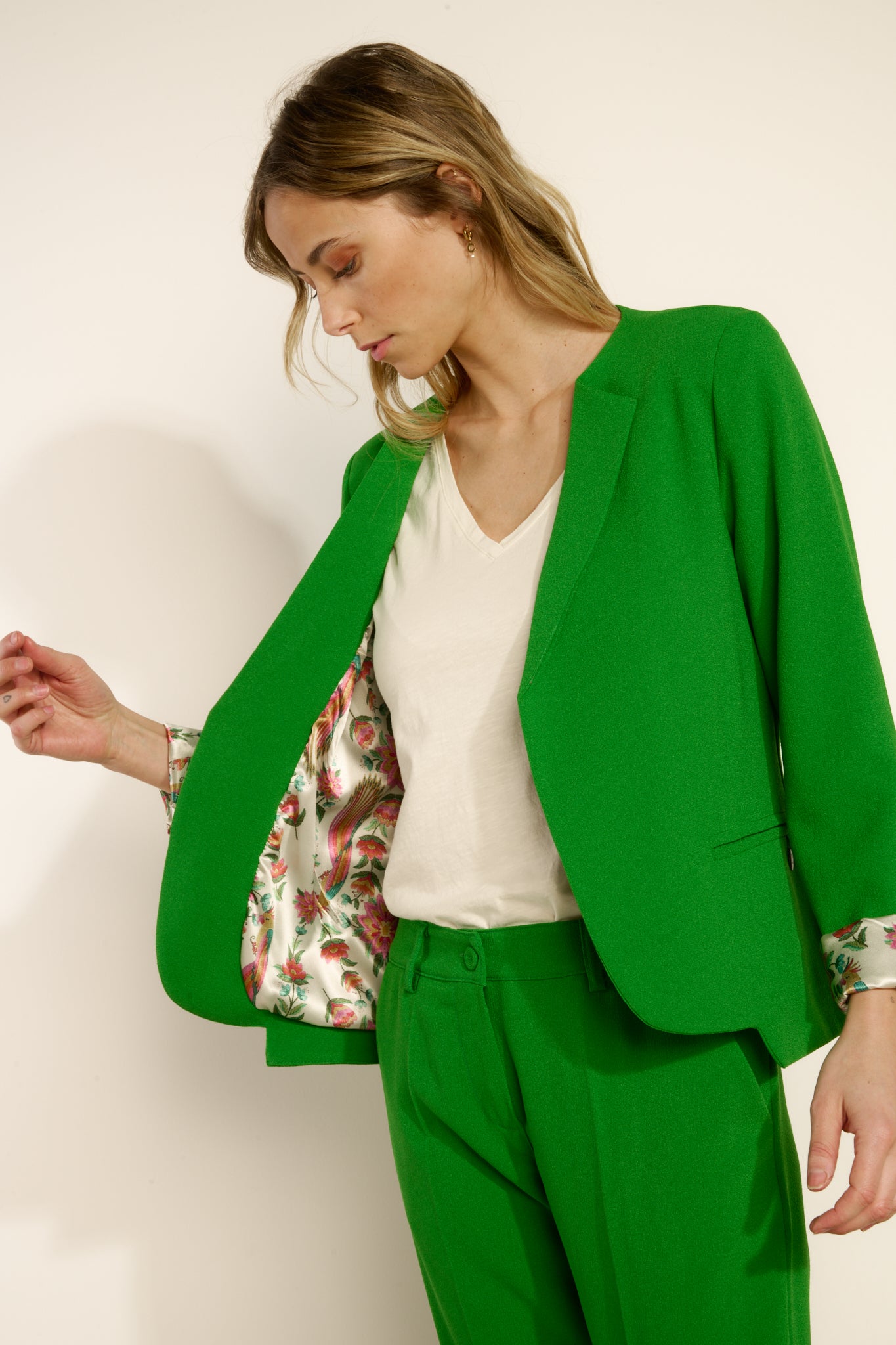 ARIANE GREEN FITTED BLAZER