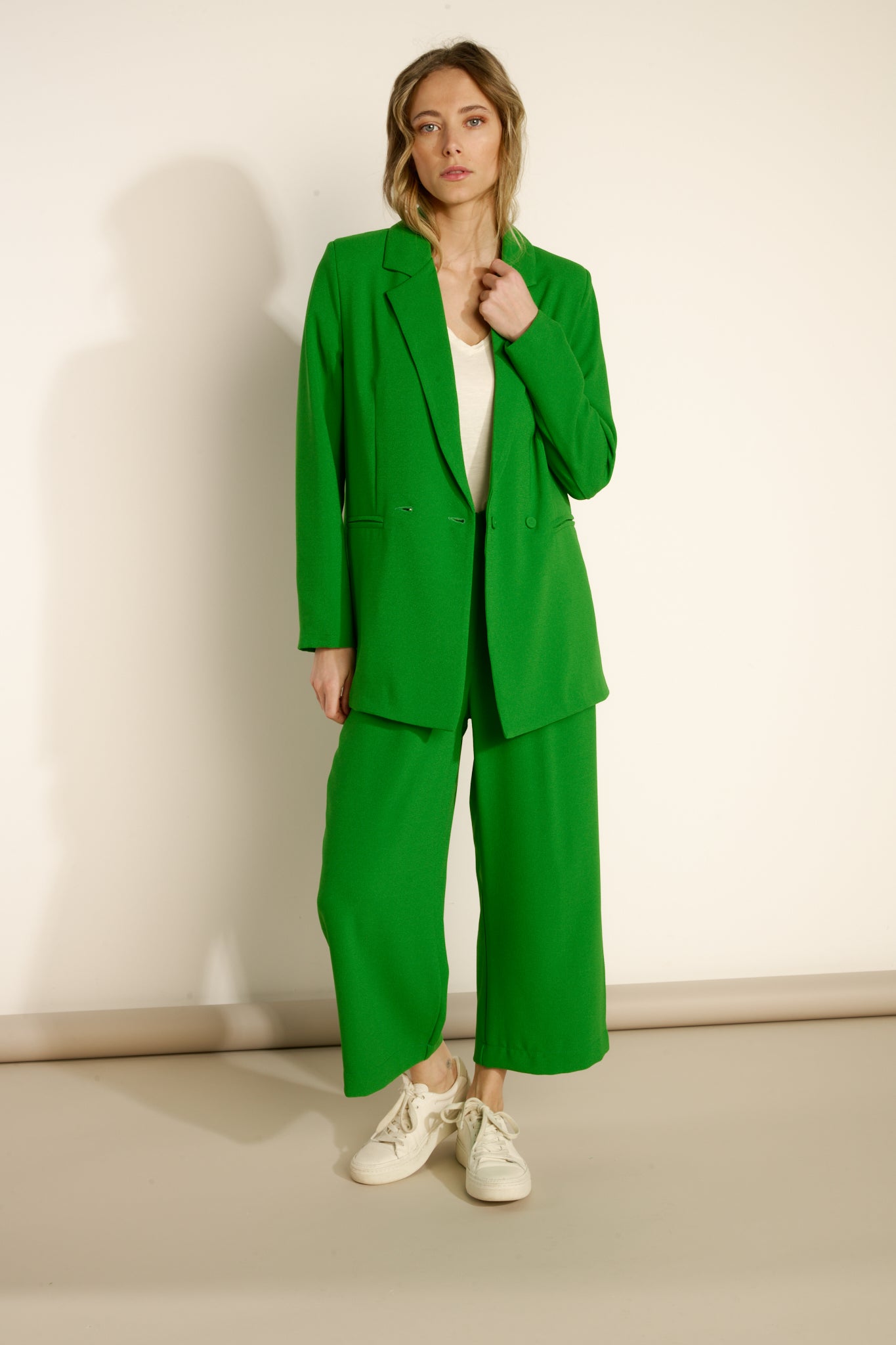 ANGELINA GREEN OVERSIZED BLAZER